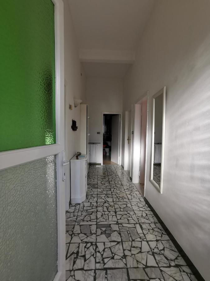 Verite Empoli Bagian luar foto