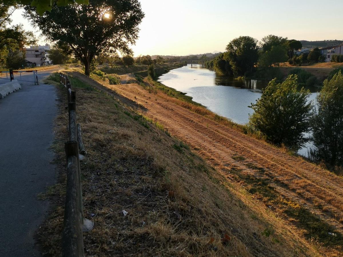 Verite Empoli Bagian luar foto