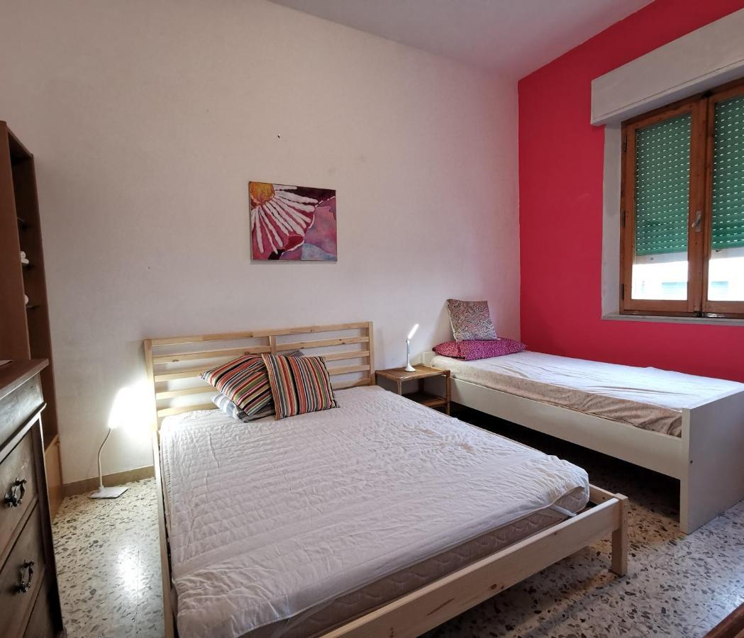 Verite Empoli Bagian luar foto