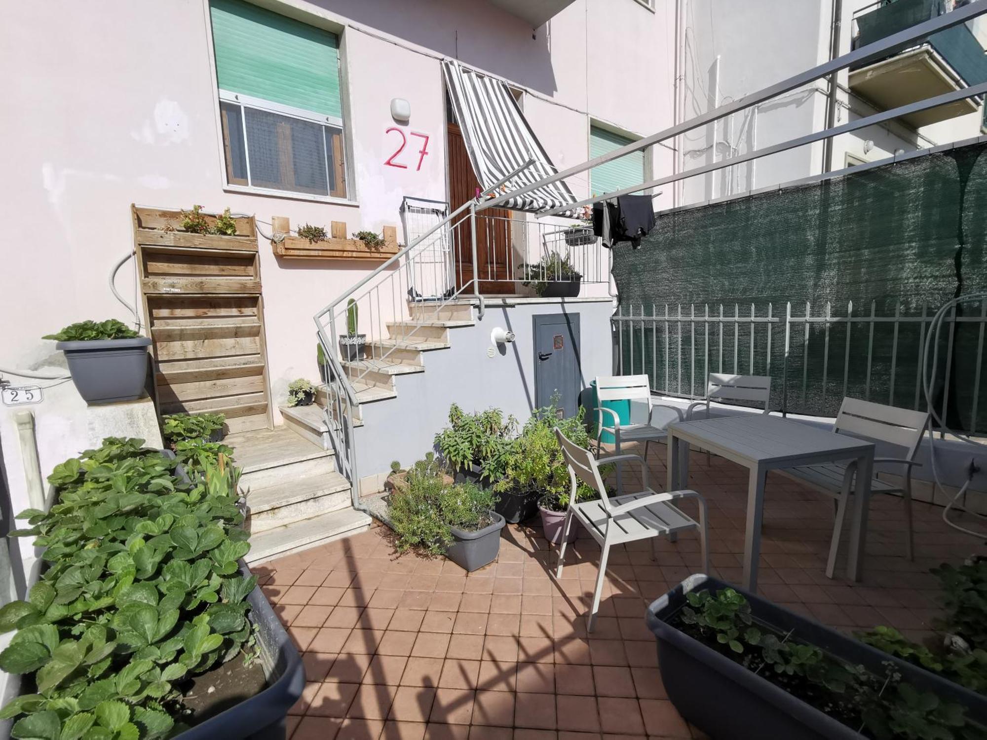Verite Empoli Bagian luar foto